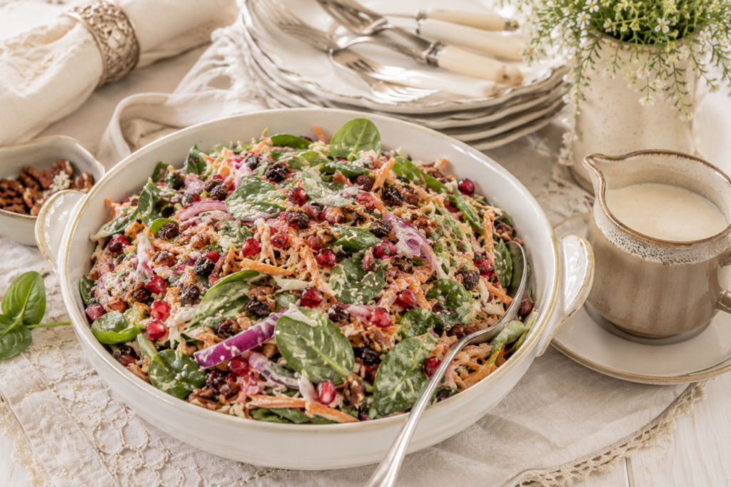 Baba Spinasieslaai met Klapperroom slaaisous